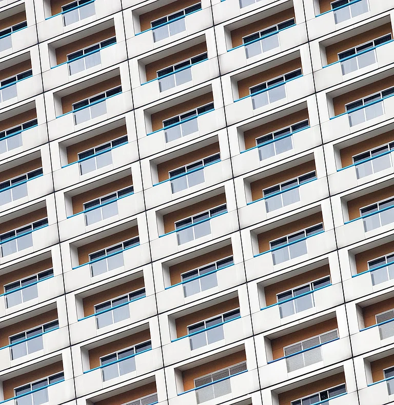 Regular structure of windows and balconies