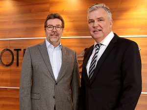 Dr. Klaus Freytag (r.) und Bernd Rhiemeier (l.)